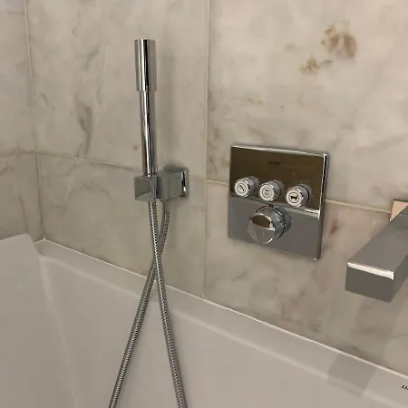 Apartment New!! Luxury Avenida Da Liberdade Flat- With Rooftop And Pool
