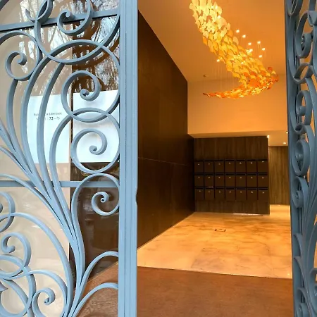 New!! Luxury Avenida Da Liberdade Flat- With Rooftop And Pool Apartment