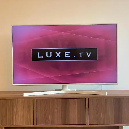 New!! Luxury Avenida Da Liberdade Flat- With Rooftop And Pool * リスボン