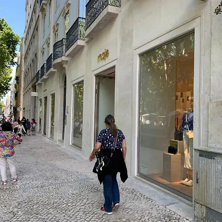 New!! Luxury Avenida Da Liberdade Flat- With Rooftop And Pool Apartament *