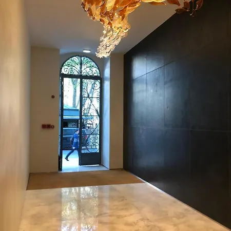 New!! Luxury Avenida Da Liberdade Flat- With Rooftop And Pool Apartament