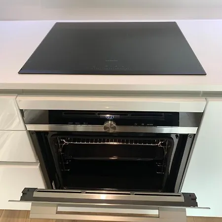 Apartment New!! Luxury Avenida Da Liberdade Flat- With Rooftop And Pool Lisbon