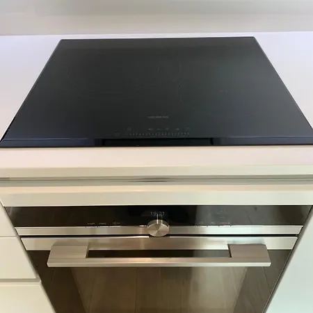 Apartment New!! Luxury Avenida Da Liberdade Flat- With Rooftop And Pool Lisbon