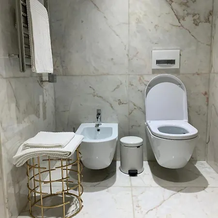 New!! Luxury Avenida Da Liberdade Flat- With Rooftop And Pool アパート *