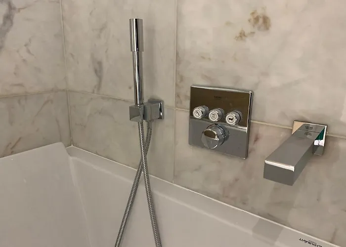 Apartment New!! Luxury Avenida Da Liberdade Flat- With Rooftop And Pool