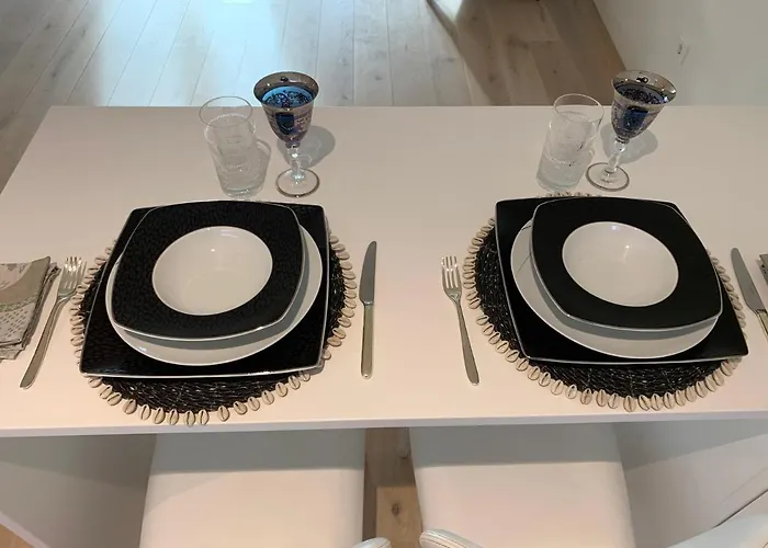 Apartment New!! Luxury Avenida Da Liberdade Flat- With Rooftop And Pool Lisbon