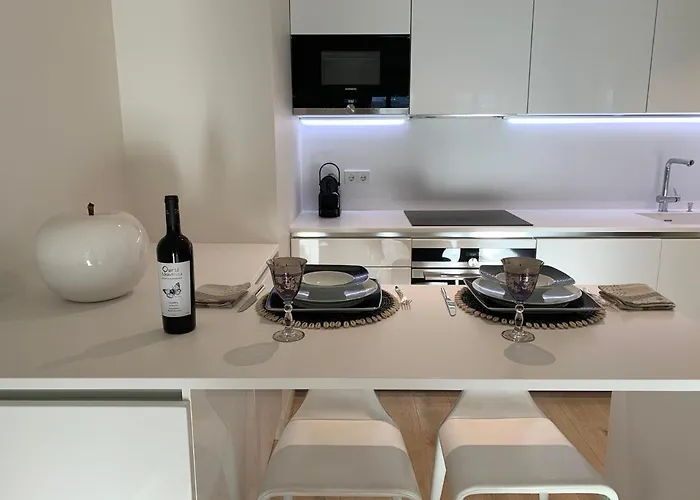 New!! Luxury Avenida Da Liberdade Flat- With Rooftop And Pool Apartment