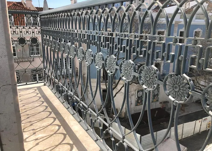 Apartment New!! Luxury Avenida Da Liberdade Flat- With Rooftop And Pool