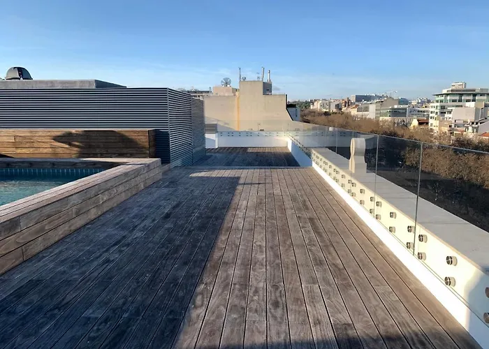 New!! Luxury Avenida Da Liberdade Flat- With Rooftop And Pool Apartment *