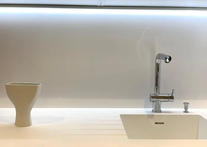 Apartment New!! Luxury Avenida Da Liberdade Flat- With Rooftop And Pool *