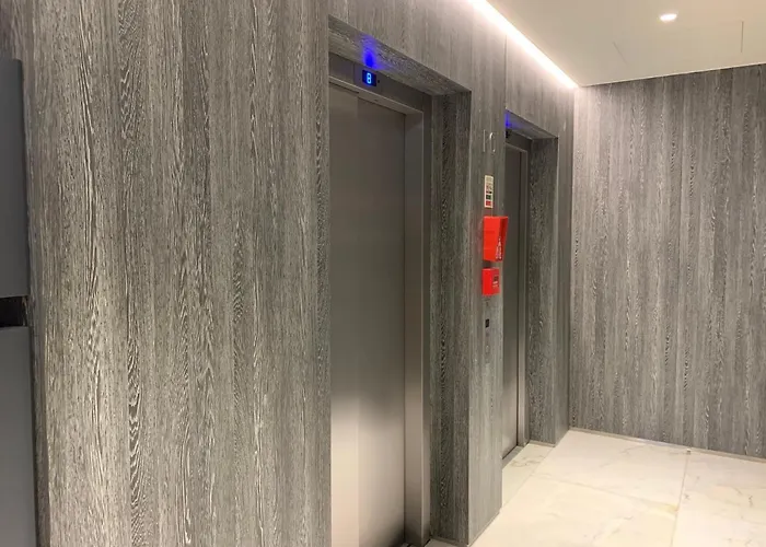 New!! Luxury Avenida Da Liberdade Flat- With Rooftop And Pool