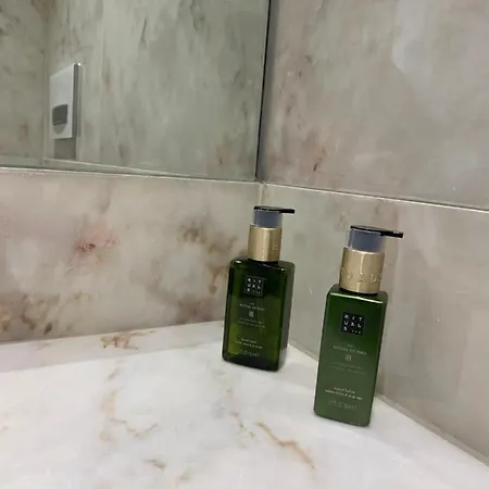 Apartmán New!! Luxury Avenida Da Liberdade Flat- With Rooftop And Pool *