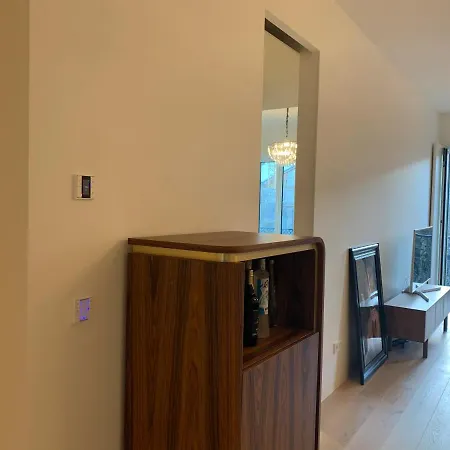 New!! Luxury Avenida Da Liberdade Flat- With Rooftop And Pool Apartment